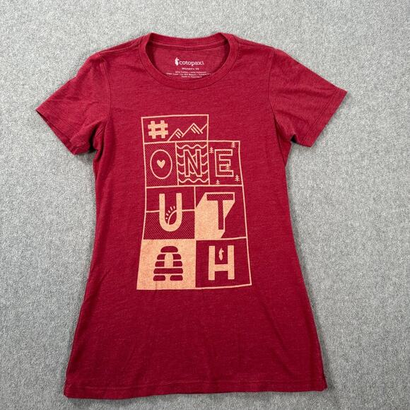 Cotopaxi One Utah Tee Shirt Women's XS Red Short Sleeve Crew Neck Llama Graphic - Picture 1 of 8